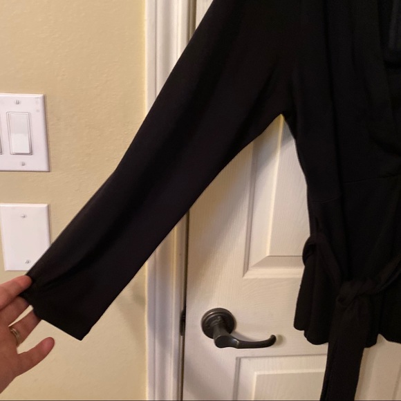 Tie waist peplum top - Picture 5 of 5